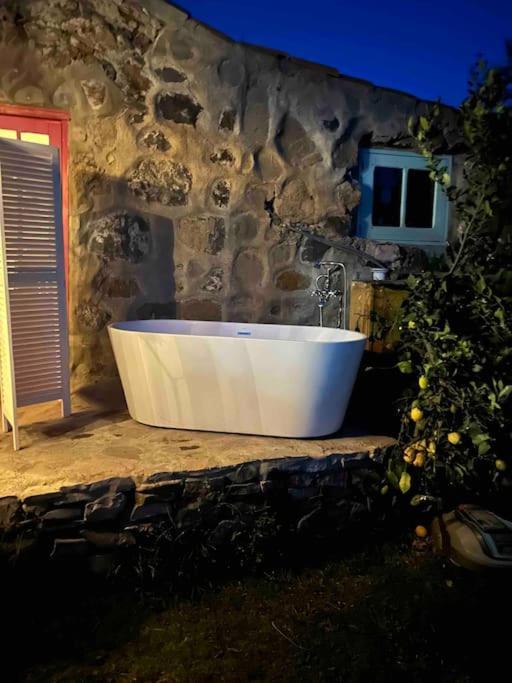 Lilly'S Finca - Romantischter Rueckzugsort - Pool Vilaflor Exterior photo